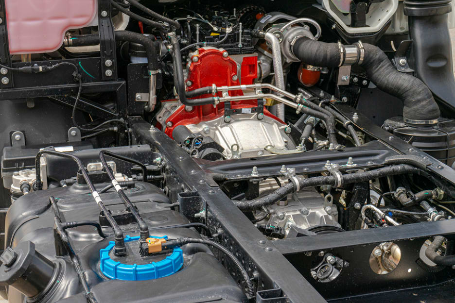 Heavy-duty inline-six diesel engine mounted in a Class 8 semi-truck chassis